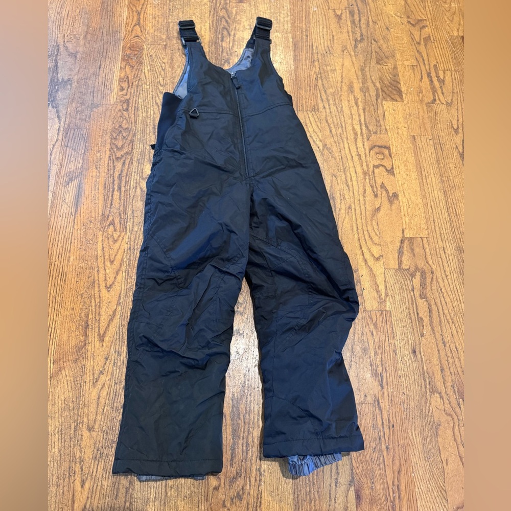 White Sierra Black Snow Bib